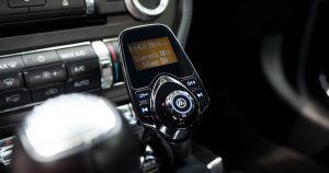 Reasons to Replace Your Car Radio with a Bluetooth Device